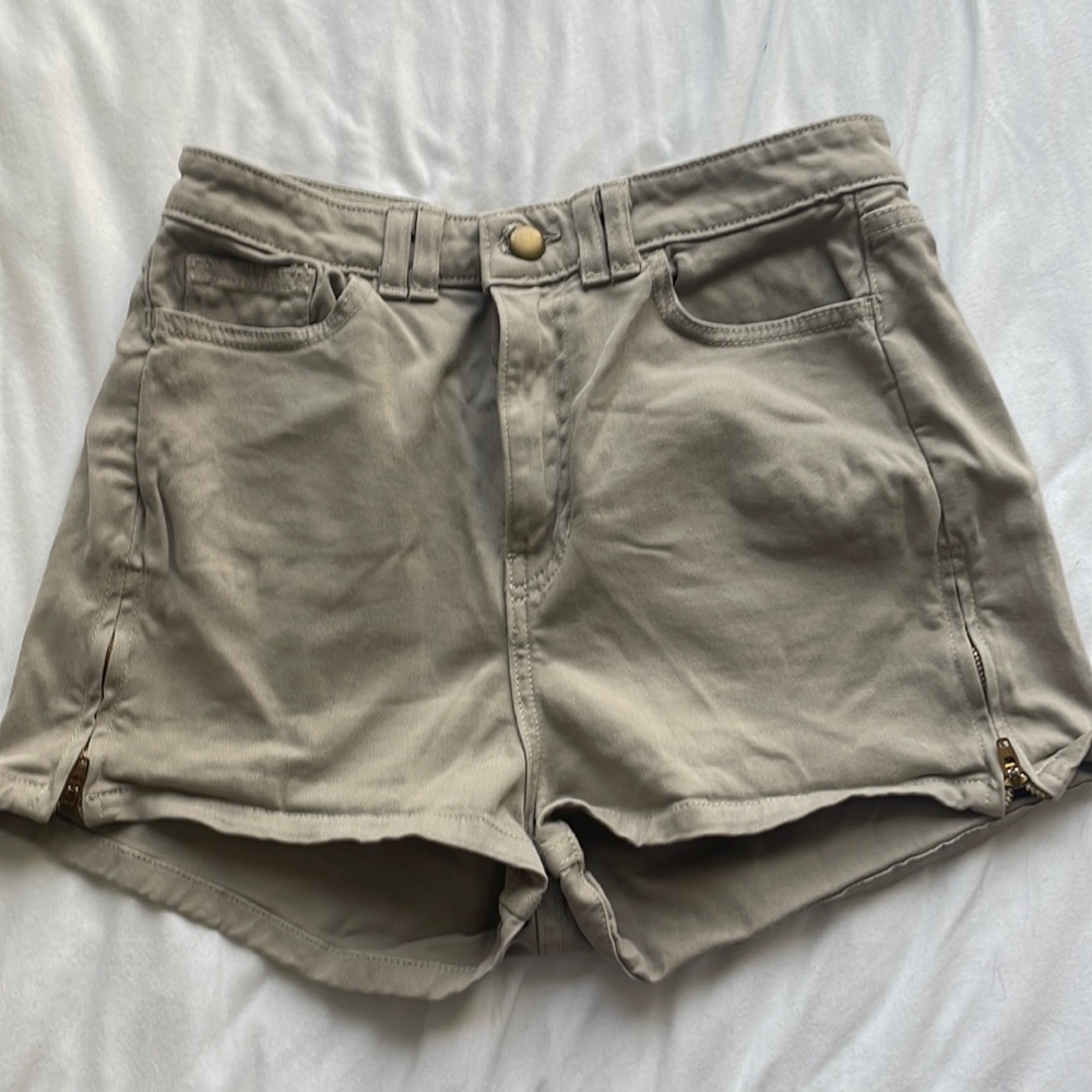 High-waisted shorts